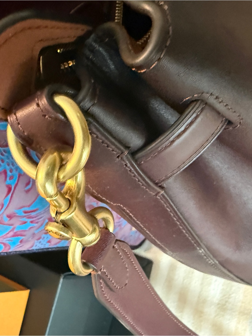 COACH Soft Empire Carryall Bag 48 Maple EUC - Picture 4 of 7